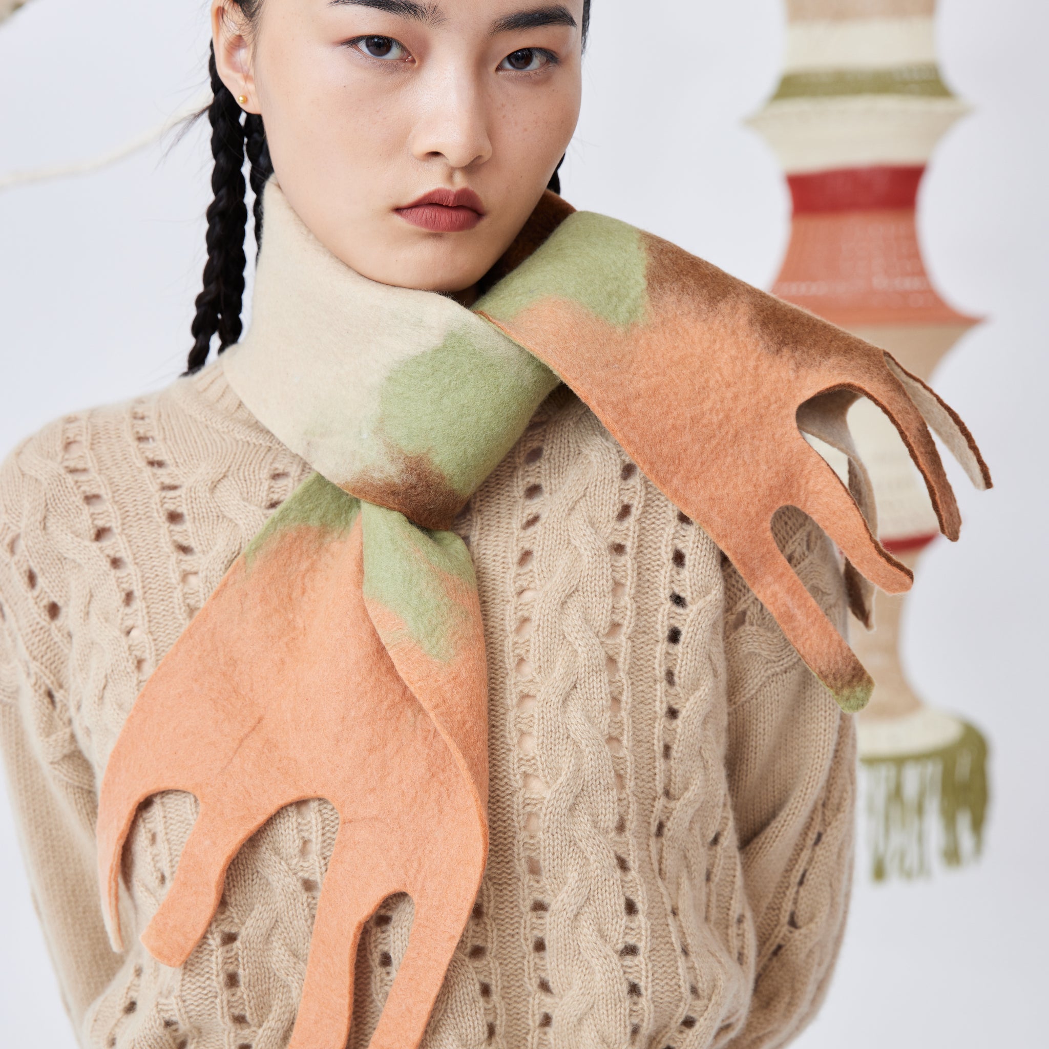 Handcrafted cashmere felt tasseled-edge scarf